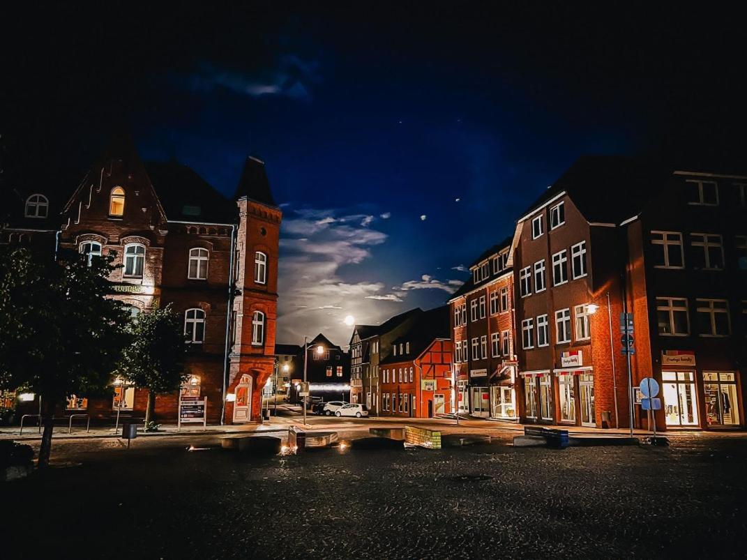Zur Eldenburg Hotel Lübz Buitenkant foto