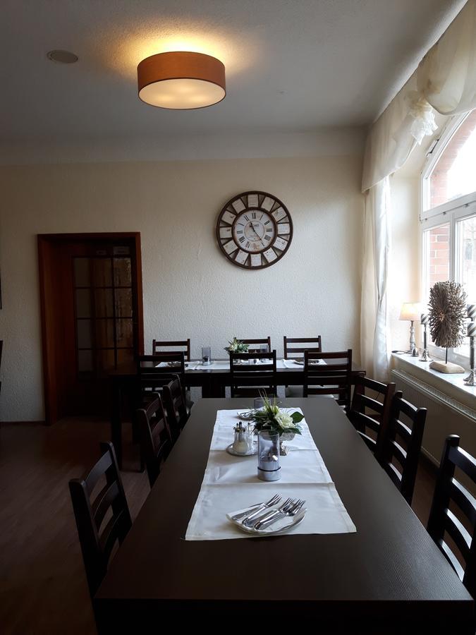 Zur Eldenburg Hotel Lübz Buitenkant foto