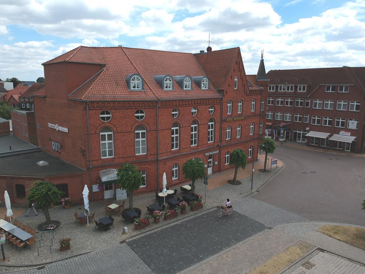 Zur Eldenburg Hotel Lübz Buitenkant foto